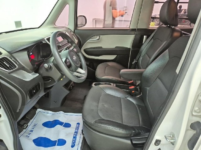 6081500759R11.jpg