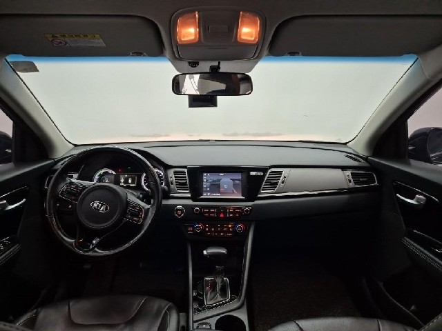 6081001978R7.jpg