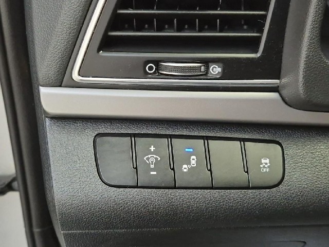 6081001297R17.jpg