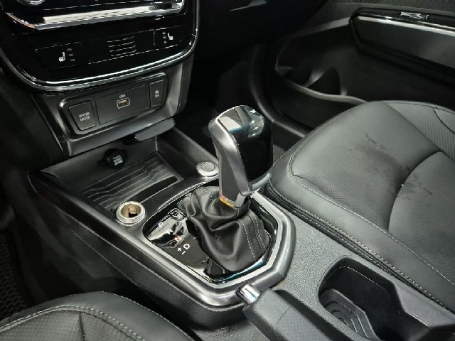 6081002070R8.jpg