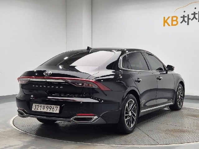 6081000591R3.jpg
