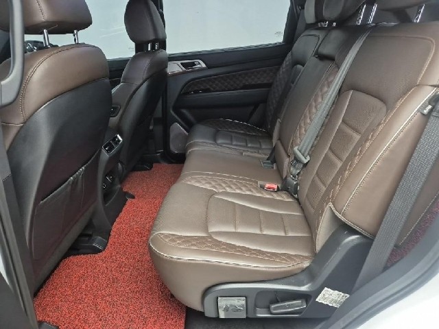 6081500864R12.jpg