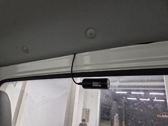 6081001340R16.jpg