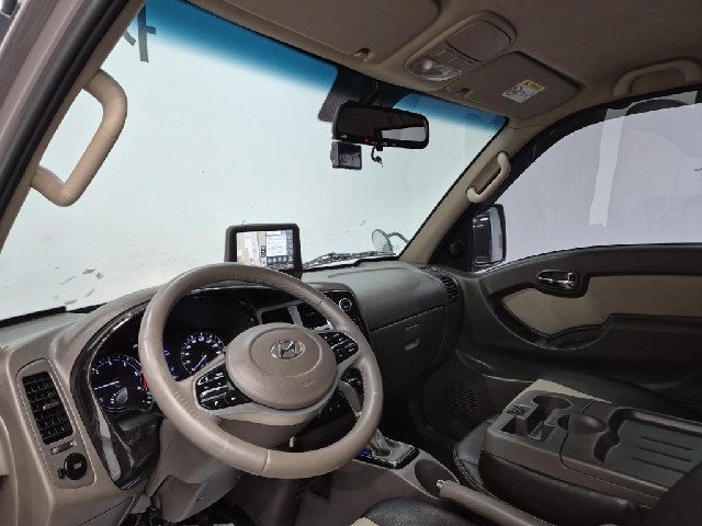 6081001486R6.jpg