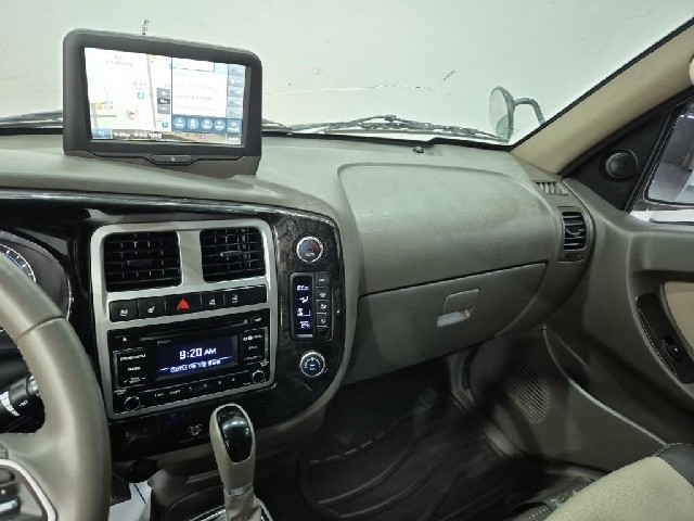 6081001486R9.jpg