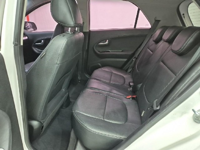 6081001990R12.jpg