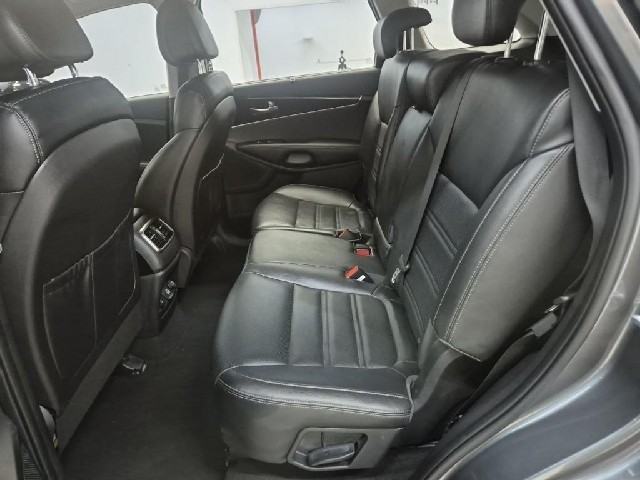 6061502142R12.jpg