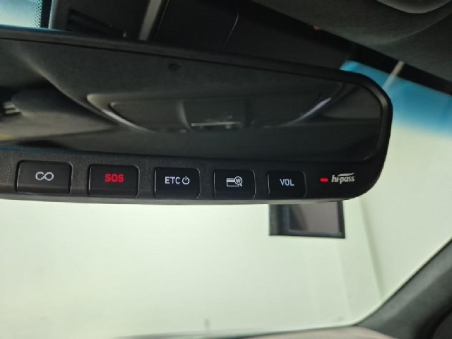 6071001521R18.jpg