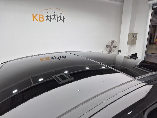 6101000637R13.jpg