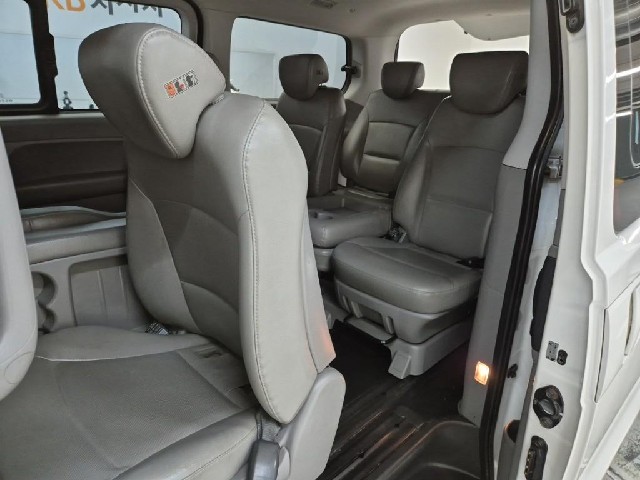 6101000380R12.jpg