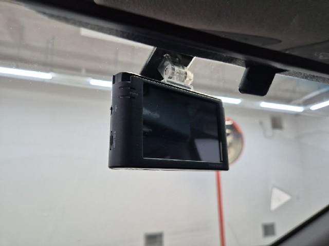 6101000380R16.jpg