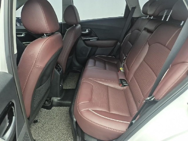 6101500335R12.jpg