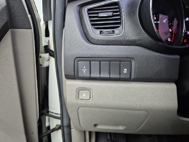 6101000079R17.jpg