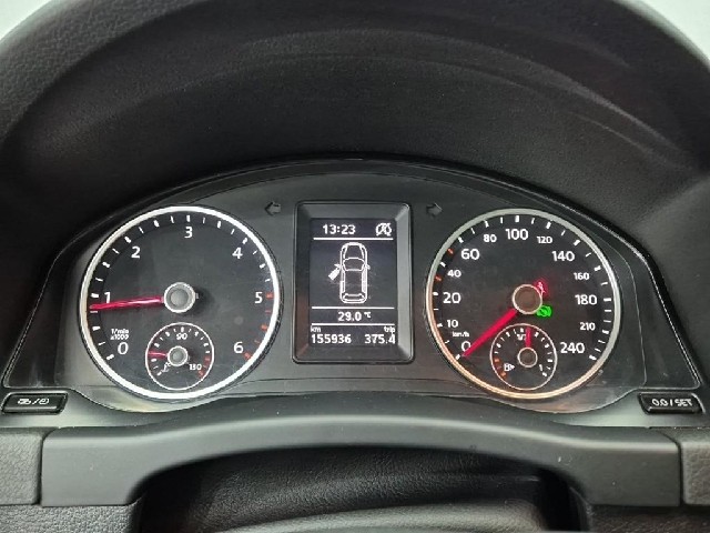 6061000883R6.jpg