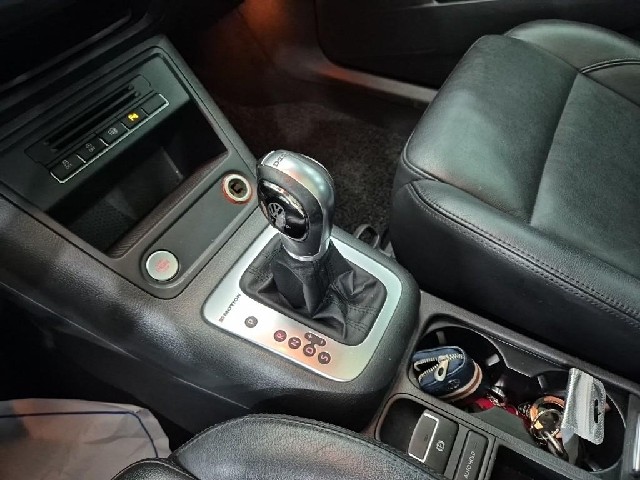 6061000883R8.jpg