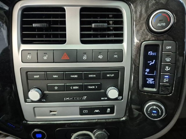 6101500750R16.jpg
