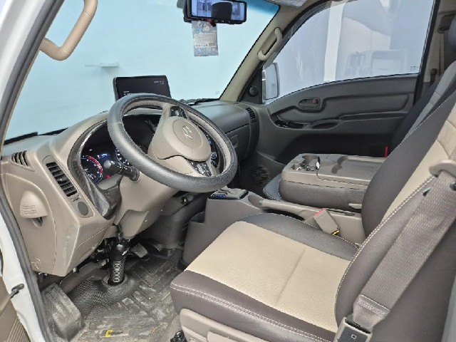 6101500750R7.jpg