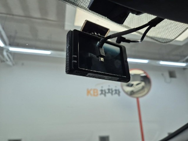 6101000771R15.jpg