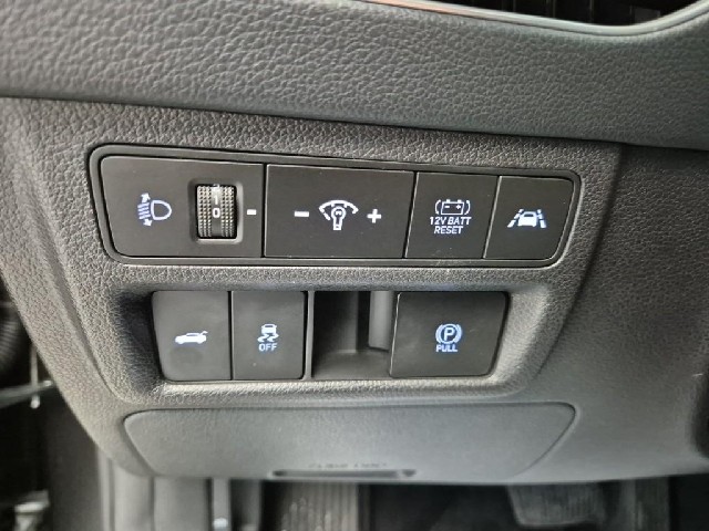 6101000753R18.jpg