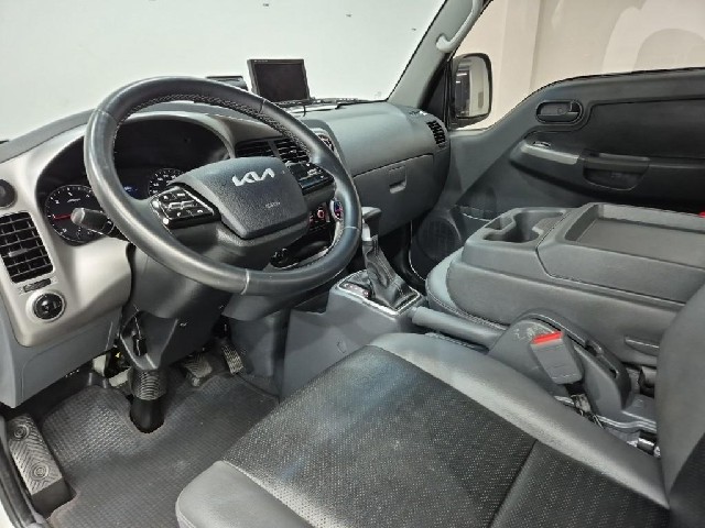 6101000744R7.jpg