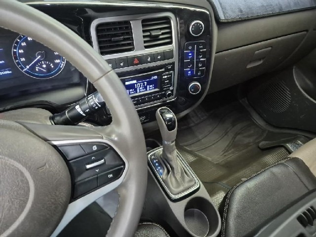 6101500640R9.jpg