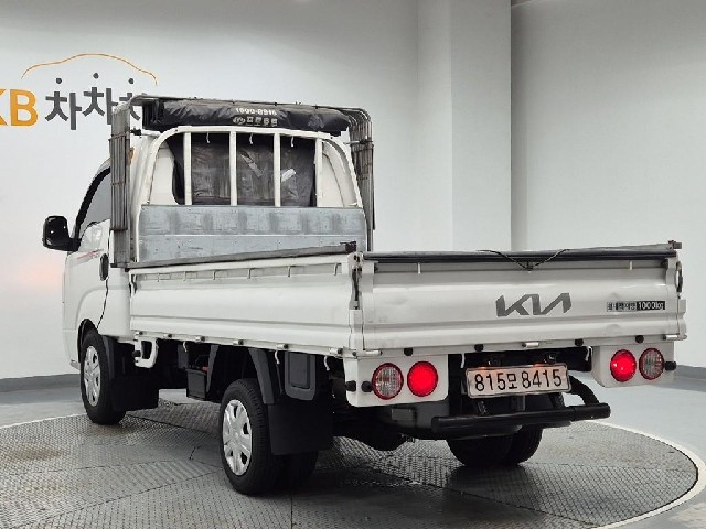 6101000730R2.jpg