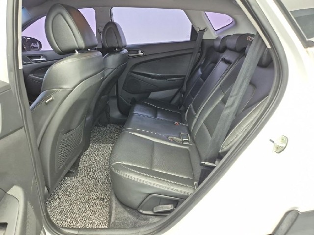 6101000663R12.jpg