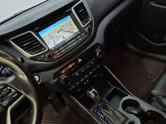 6101000497R10.jpg