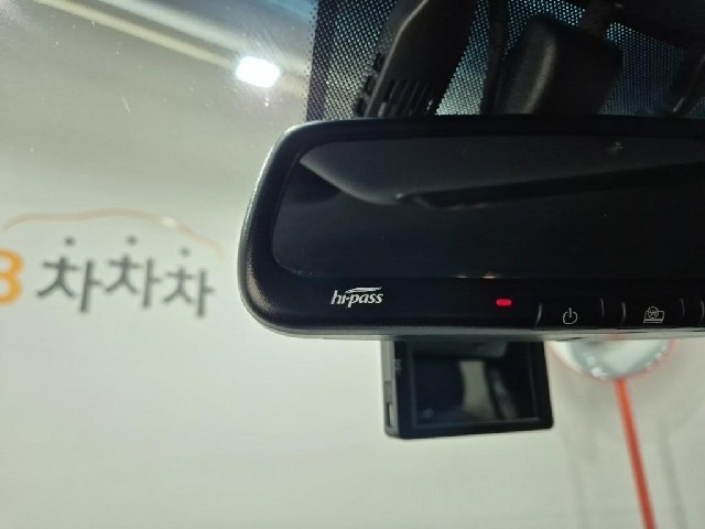 6101000909R17.jpg