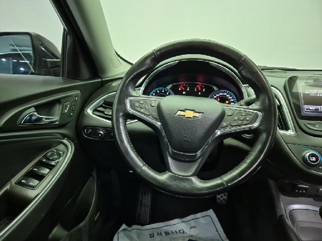 6101000524R9.jpg
