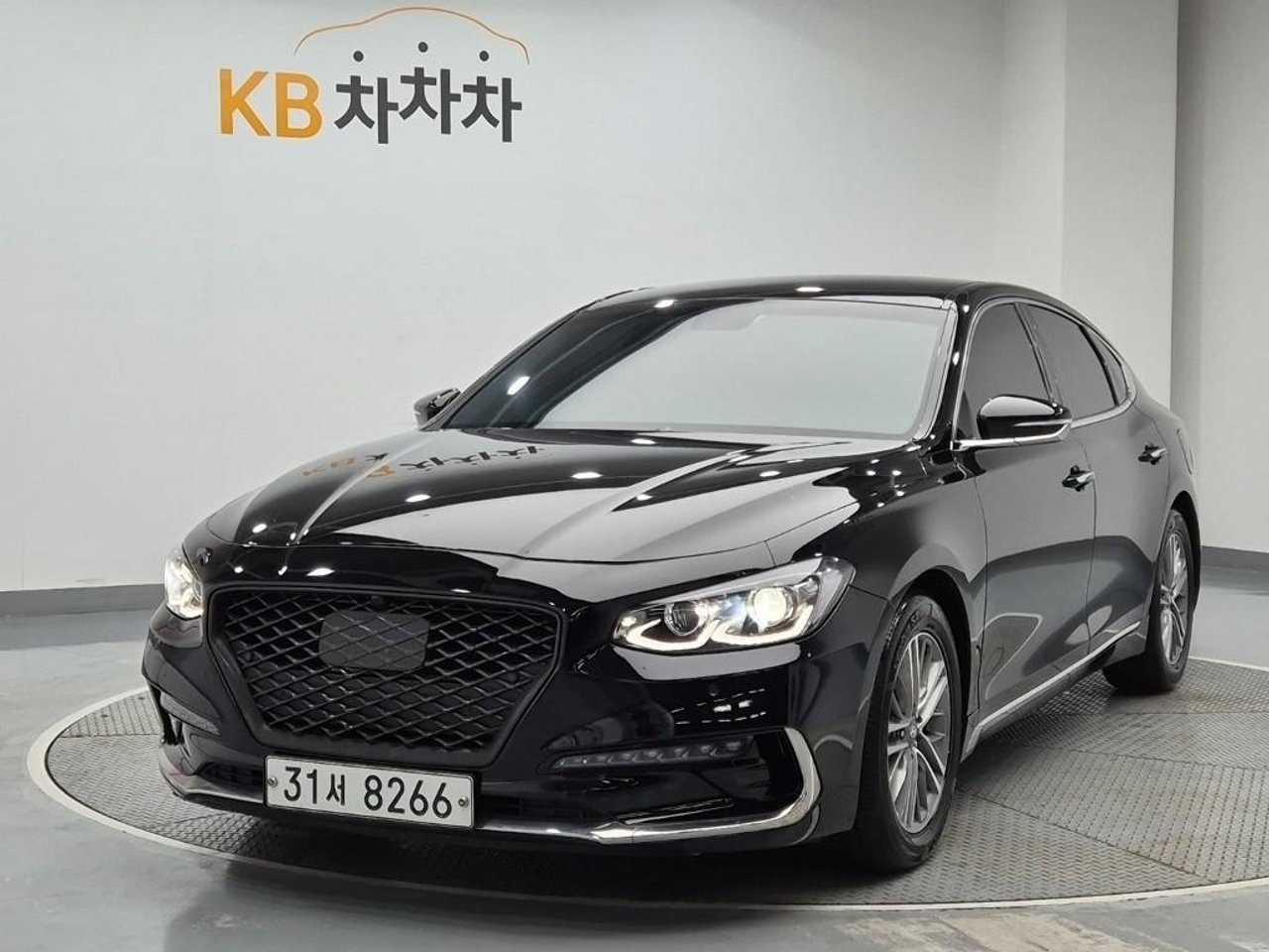 2019 Hyundai Grandeur, photo 1 of 1