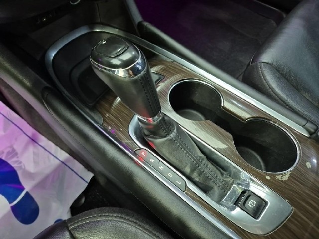 6091002055R8.jpg