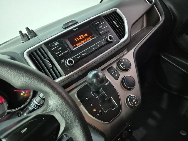6091000830R10.jpg