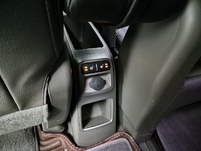 6041000607R18.jpg