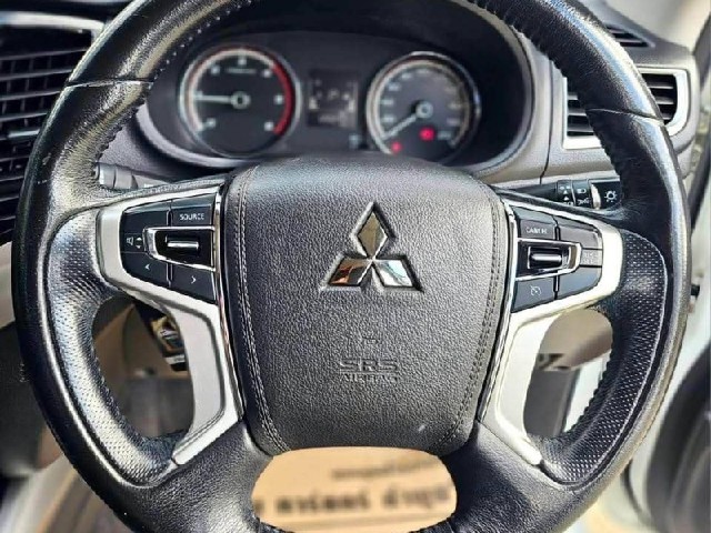 9c2e8cfc7fdf0c371aa6f28083788d73.jpeg