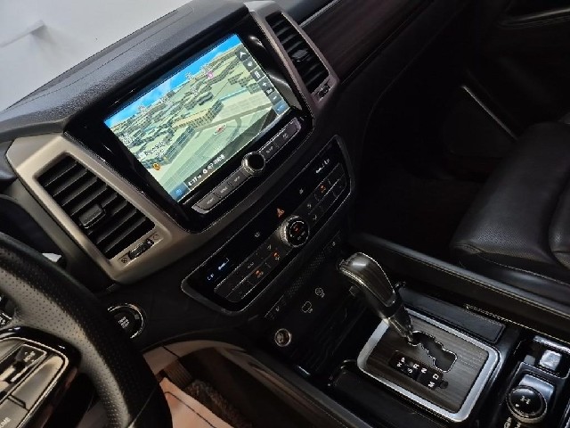 6081501171R10.jpg
