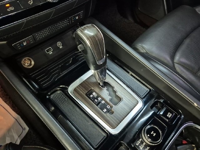 6081501171R8.jpg