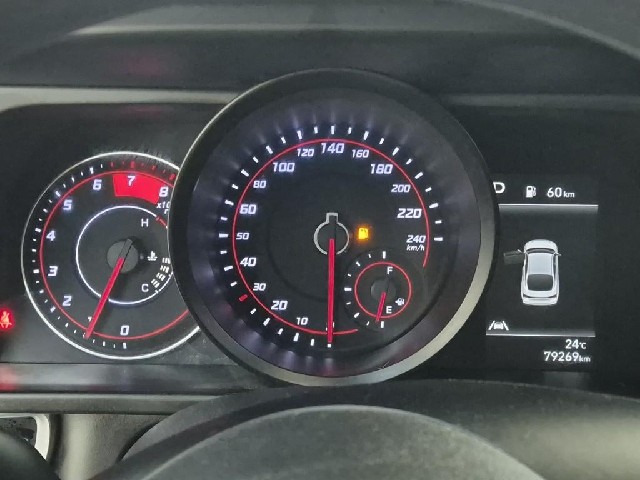 6081501584R6.jpg