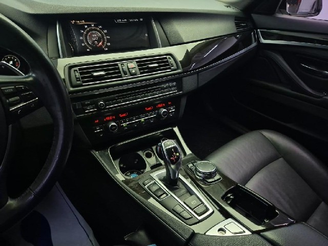 6081500874R10.jpg