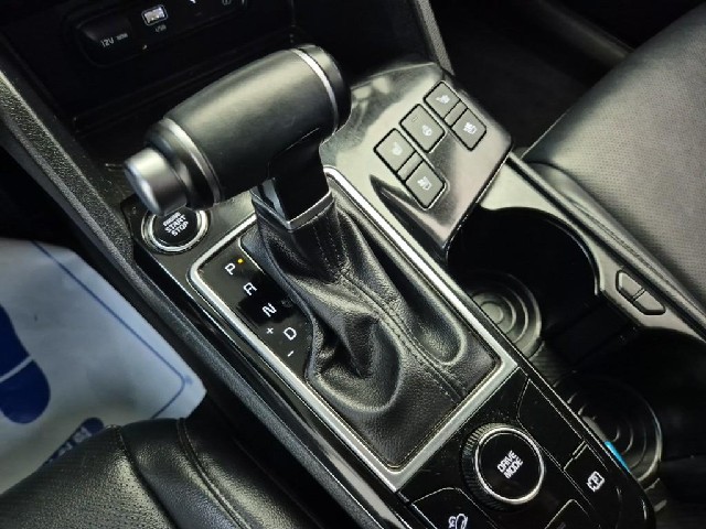 6081500412R8.jpg