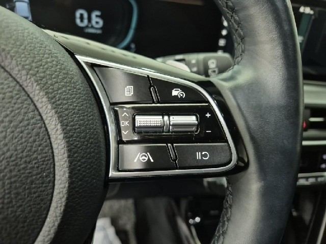 6081001752R15.jpg