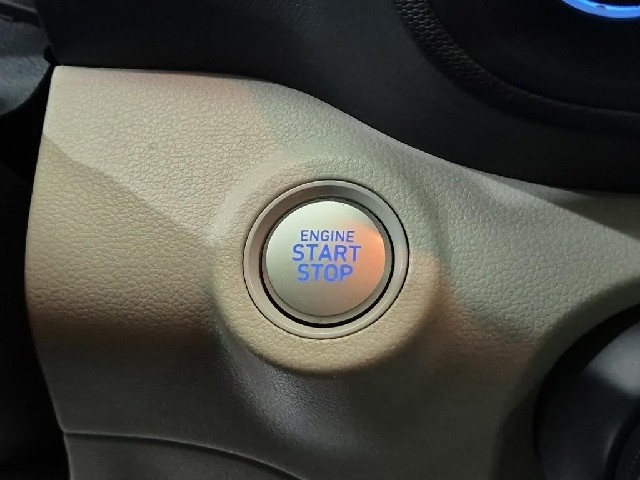 6081001554R18.jpg