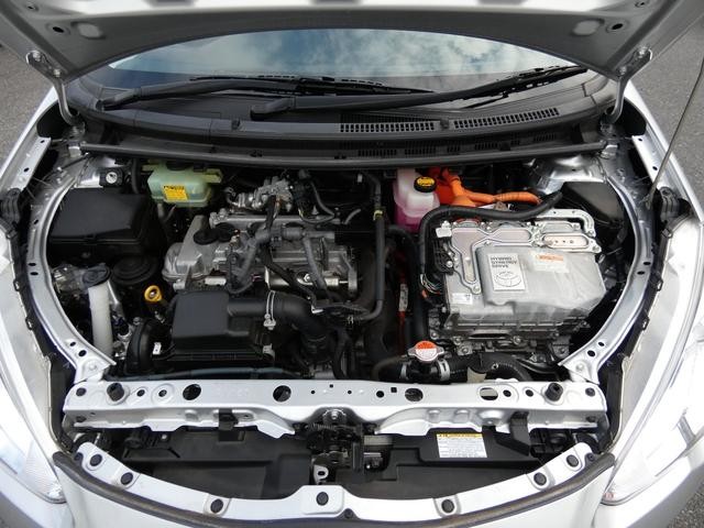 0520246A30261013W00118.jpg