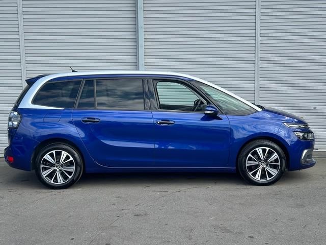 0561562A30261006W00206.jpg