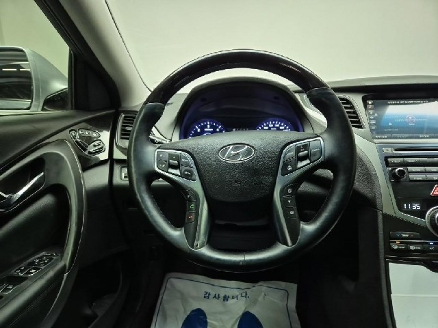 6011002881R9.jpg