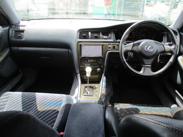 0551414A30260711W00117.jpg