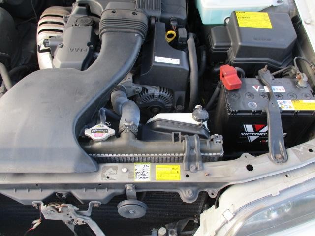 0551414A30260729W00206.jpg