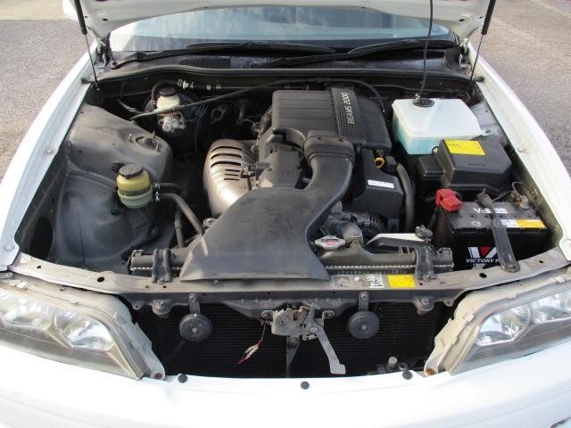 0551414A30260729W00209.jpg