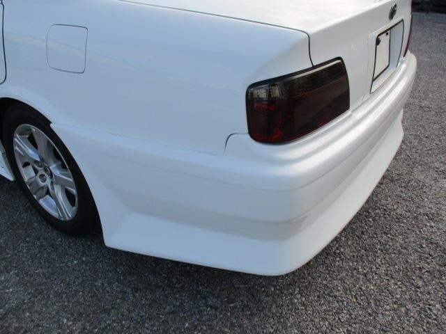 0551414A30260729W00213.jpg