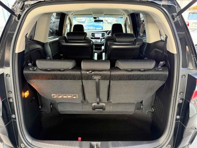 0171033A30261013W00118.jpg